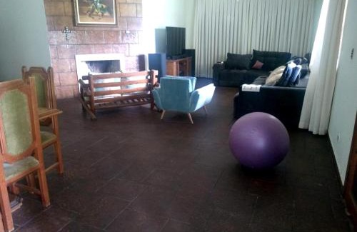 Itu House | Relaxing Bela Chacara with Sauna, Pool & Pet-Friendly Stay