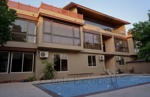 Mahabaleshwar Apartment | Discover Bela Exotica: Pet-Friendly Stay with Pool Access