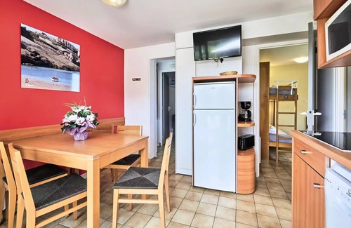 Colleville-sur-Mer Apartment | Relaxing Oceanfront Bungalow at Belambra Clubs Colleville