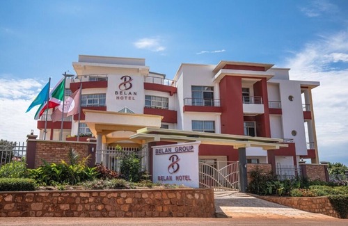Karuzi Province Hotel | Discover BELAN Hôtel de Ngozi: Family-Friendly Retreat