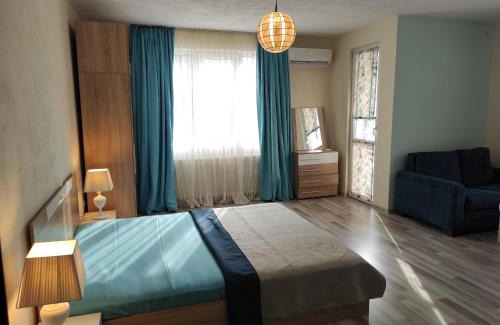 Petrich Apartment | BeLApartment: Guest Rated 9.6 with Pool & Child-Friendly Fun