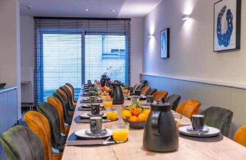 Westende House | Belcasa Sea House: Pet-Friendly Retreat with 9/10 Rating
