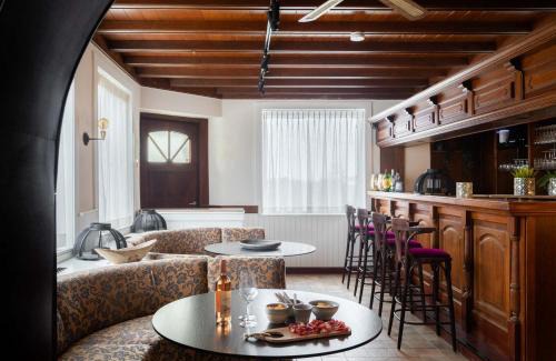 Westende House | Belcoast Guesthouse: Oceanfront Comfort with Pool Access