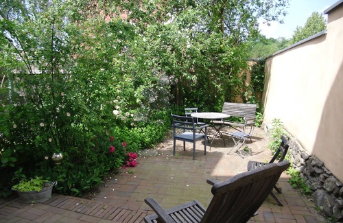 Muritz House | Inviting Beletage at the Harbor Röbel with Pool & Snack Garden