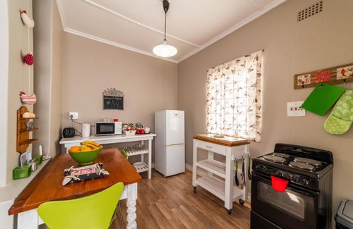 Grabouw House | Family-Friendly Belfield Wines with Kitchen & Accessibility