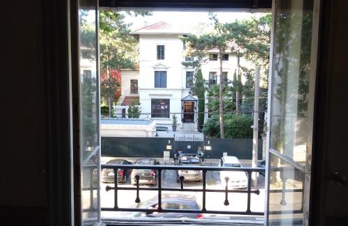 6th Arrondissement Apartment | Family-Friendly Escape at Belges - Guest Rated 8.6/10