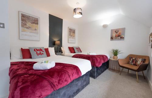 Darwen Apartment | Belgrave Chapel - Luxurious Apartment