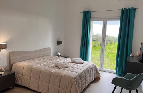 Castelvetrano Bed & Breakfast | Belice Garden - Olive Green Room