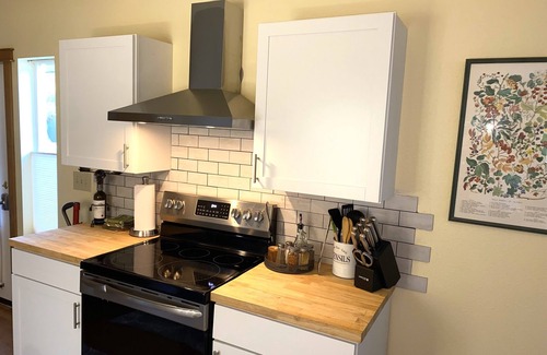 Bear Creek Bed & Breakfast | Exceptional Stay at Bell In The Woods B&B - Rated 9.8/10