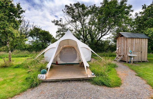 Ilfracombe Ski Chalet | Bell Tent in Devon with Countryside Views