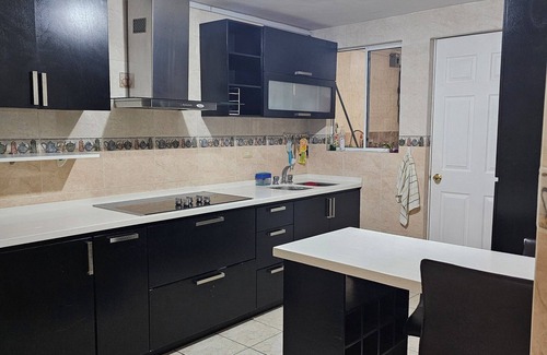 Monterrey House | Bella Casa con Jardín en Cerradas de Cumbres