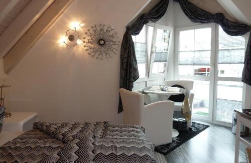 Langenargen Apartment | Family-Friendly Bella Casa: Rated 9/10 with Kitchen Amenities