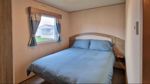 Pagham House | Bella, Church Farm