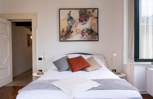 Historical Downtown Salerno Apartment | Experience Bella Domus Suites: Rated 9/10, Family-Friendly