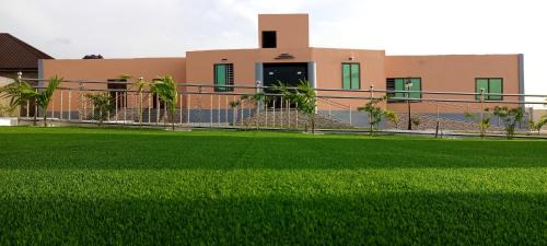 Accra Hotel | Discover Bella Ella Hotel & Event Center - 9.3/10 Rated Stay