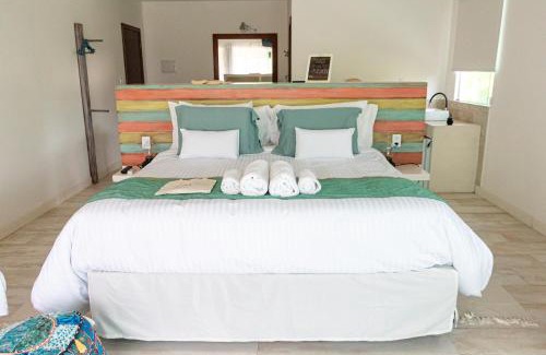 Gamboa Bed & Breakfast | Inviting Bella Gamboa Beach House with Oceanfront Bliss