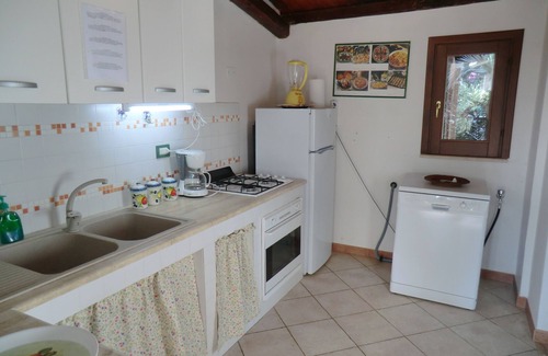 Partinico Villa | Discover Bella Home: Oceanfront Escape with Saltwater Pool
