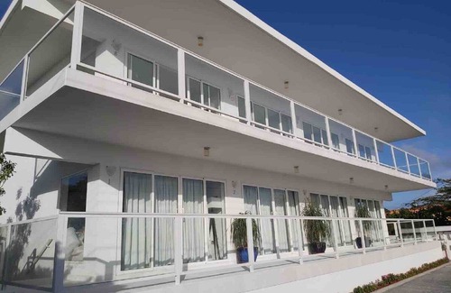 Pos Chiquito House | Beachfront Bella Horizonte: Family-Friendly Ocean Retreat