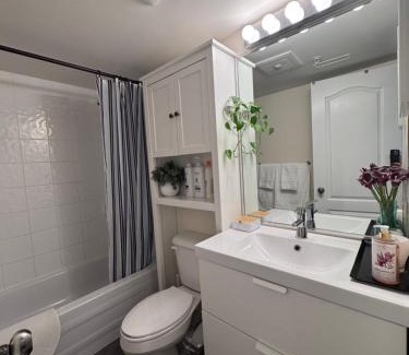 Metro Vancouver Regional District House | Bella House