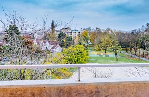Troyes Apartment | Discover Bella Luna II: City Center Apartment with Free Parking