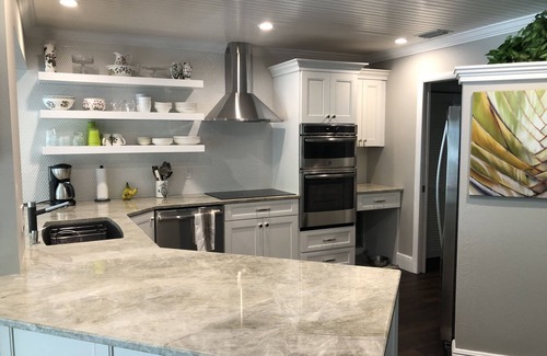 Stuart Bed & Breakfast | Discover Bella's B&B: Tropical Escape with Ocean View
