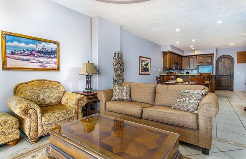 Sandy Beach Condo | Bella Sirena