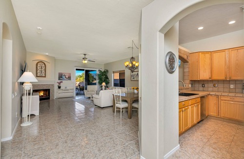 The Bluffs House | Tranquil Bella View Resort: Relax in Style with Exclusive Amenities