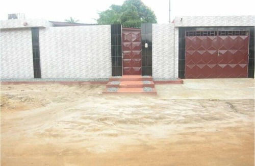 Lome House | Bella villa in Djidjole with Safety Keeper