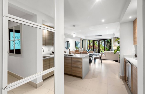 Herreras Villa | Experience Bella Villa: Oceanfront Retreat with Private Pool