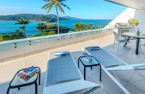 Hamilton Island Apartment | Discover Bella Vista East 5: Oceanview & Family-Friendly Fun