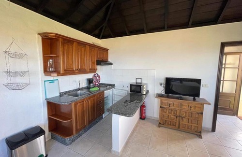 Buen Paso Apartment | Experience Bella Vista Finca Tabaiba: Pet-Friendly Retreat