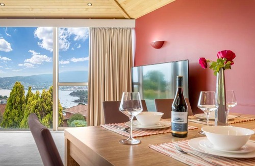 Bellerive House | Scenic Views Await at Bella Vista Family Home
