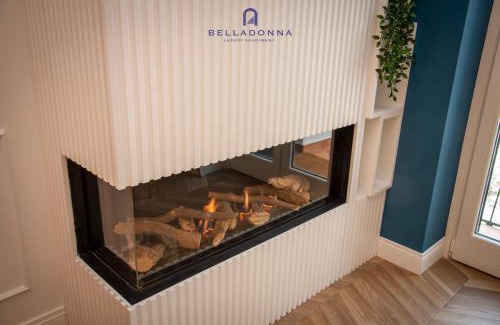 Cava de' Tirreni Apartment | Experience Belladonna Apartment: 10/10 Rated with Hot Tub