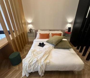 Cava de' Tirreni Apartment | Experience Belladonna Apartment: 10/10 Rated with Hot Tub