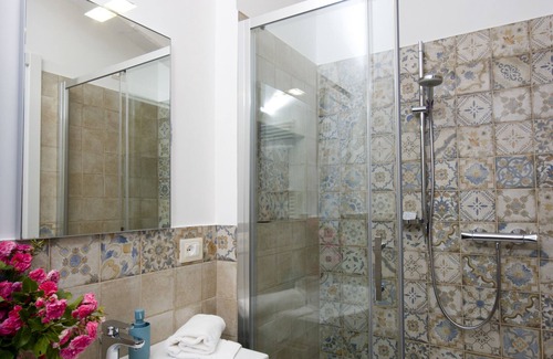 Osimo Bed & Breakfast | Bellafiora Affittacamere: Guest Rated 10/10 with Breakfast