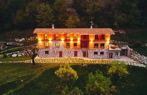 Civenna Ski Chalet | Discover Bellagio Baita: Family-Friendly Stay with Pool