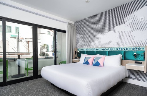 Avalon Hotel | Bellanca Hotel: Family-Friendly Stay with Great Amenities