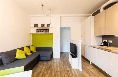 Chiesa Rossa Apartment | Family-Friendly Bellarmino 21 in Milano with Breakfast