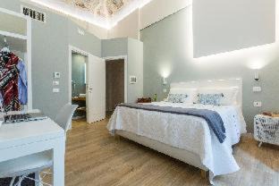 Centro Storico House | Relaxing Bellaroto Suite & SPA: 4-Star Getaway with Spa