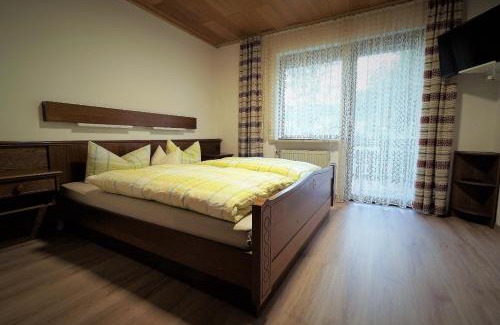 Friedenfels Hotel | Discover Bellas Mühlbachtal: Family-Friendly Retreat