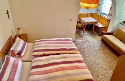 Friedenfels Hotel | Discover Bellas Mühlbachtal: Family-Friendly Retreat