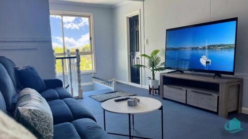 Buttaba House | Pet-Friendly Retreat at Bellavista @ Buttaba for Families