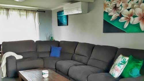 Buttaba House | Pet-Friendly Retreat at Bellavista @ Buttaba for Families
