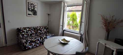 Saint-Martin Apartment | Cozy Belle Dépendance: Child-Friendly Retreat Rated 9.5