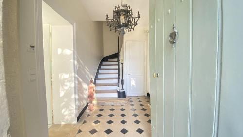 Carrieres-sur-Seine Villa | Relaxing Retreat with Pool and Seine Views near Paris