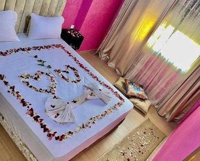 Oujda Apartment | Discover Belle Escale: Family-Friendly with Breakfast Included