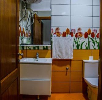 Oujda Apartment | Discover Belle Escale: Family-Friendly with Breakfast Included
