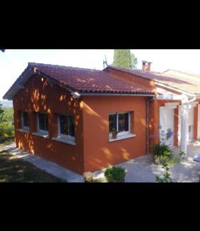 Sainte-Colombe-en-Bruilhois House | Experience Oceanfront Bliss at Belle Vue 1076 - Rated 9.2/10!