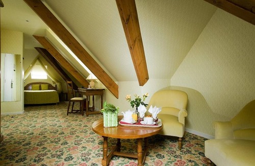 Bailleul Hotel | Discover Belle Hôtel, Lille Ouest: Family-Friendly Stay