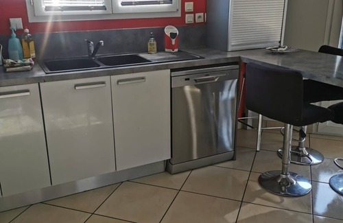 Sainte-Helene-du-Lac House | Inviting Belle Maison à la Campagne for Family Getaways